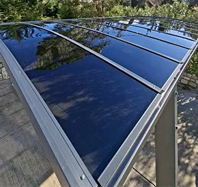 giati emas mikri pano